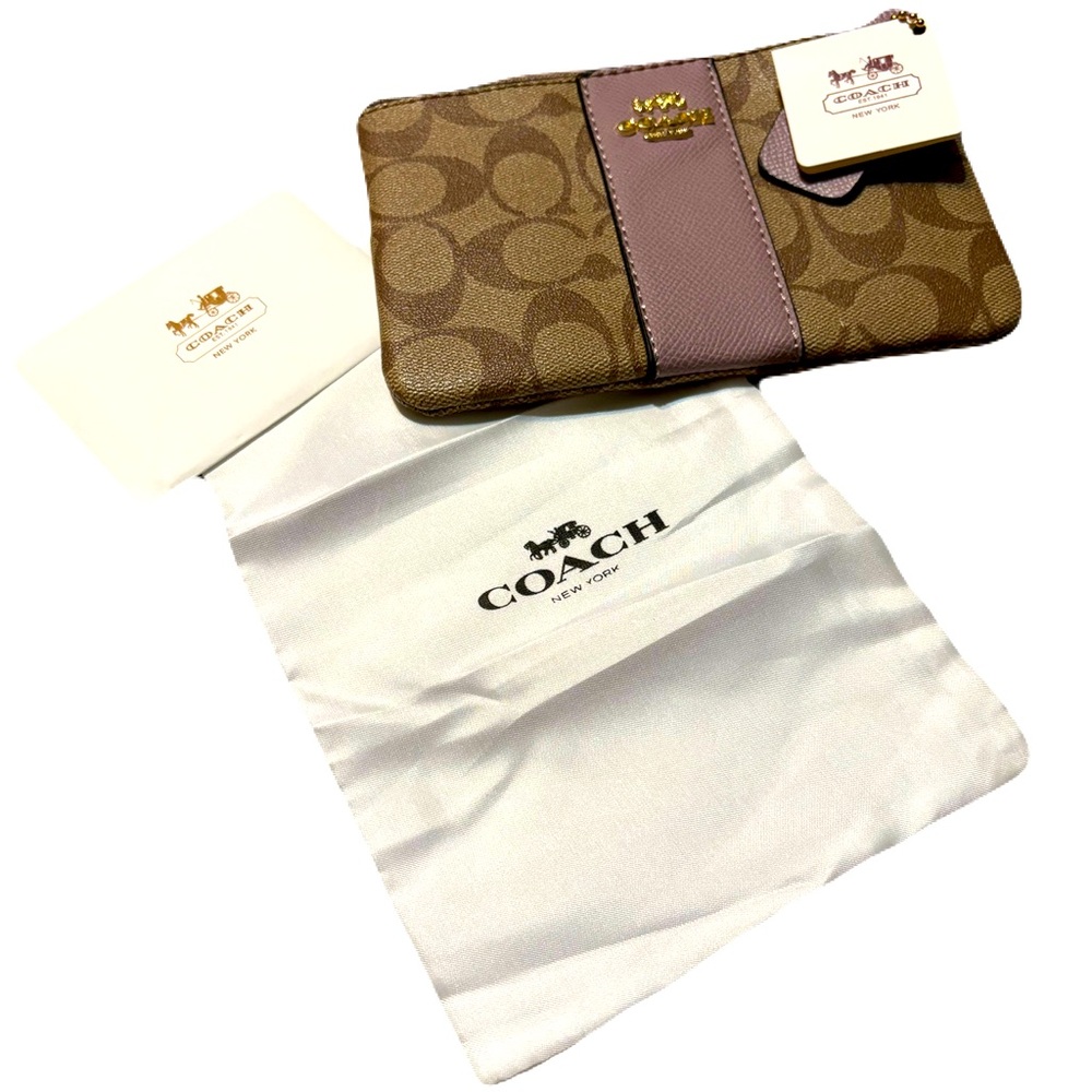 New coach pouch